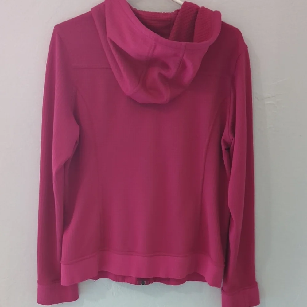 Patagonia Women's Hot Pink Hoodie Jacket - Picture 6 of 6